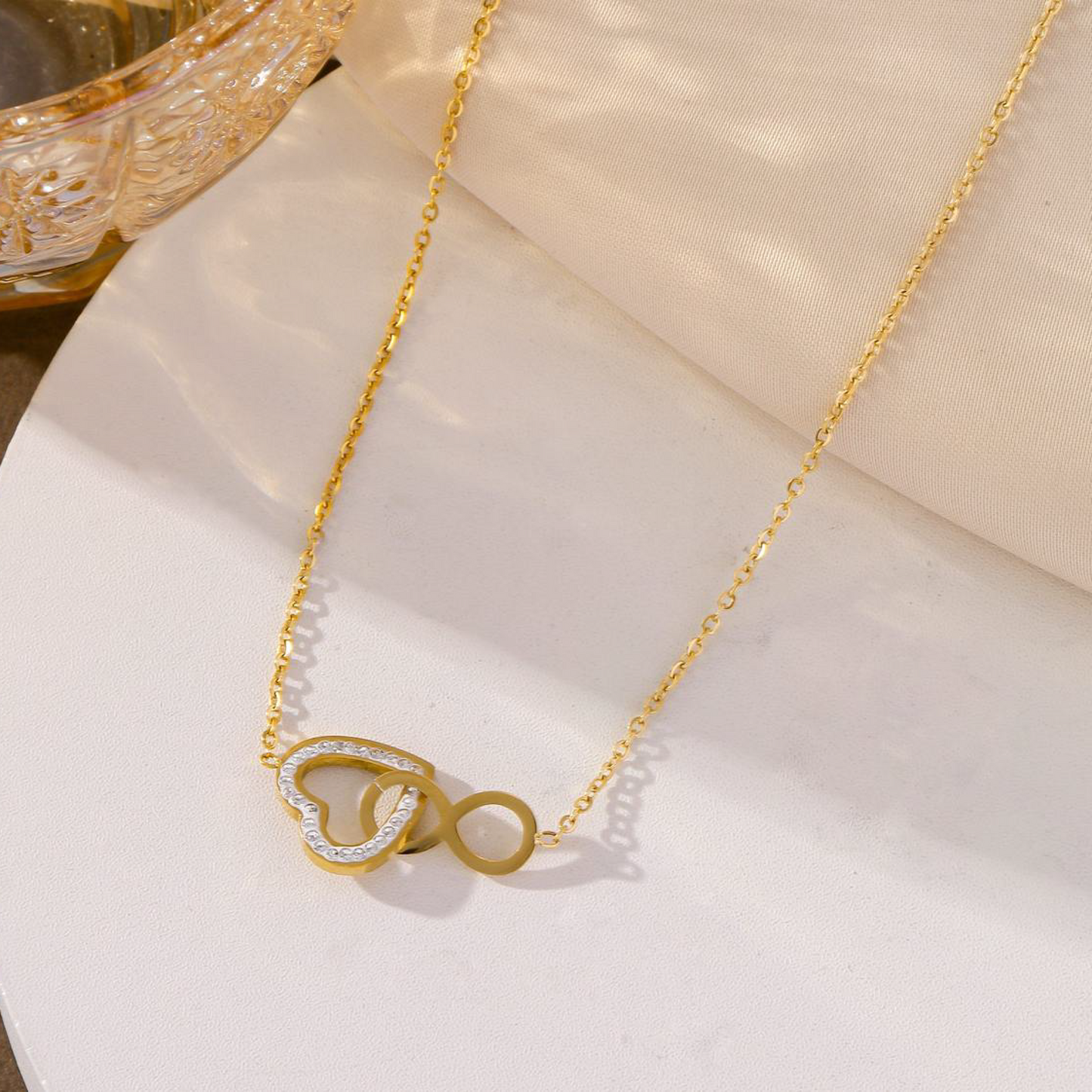 Collier INFINITÉ