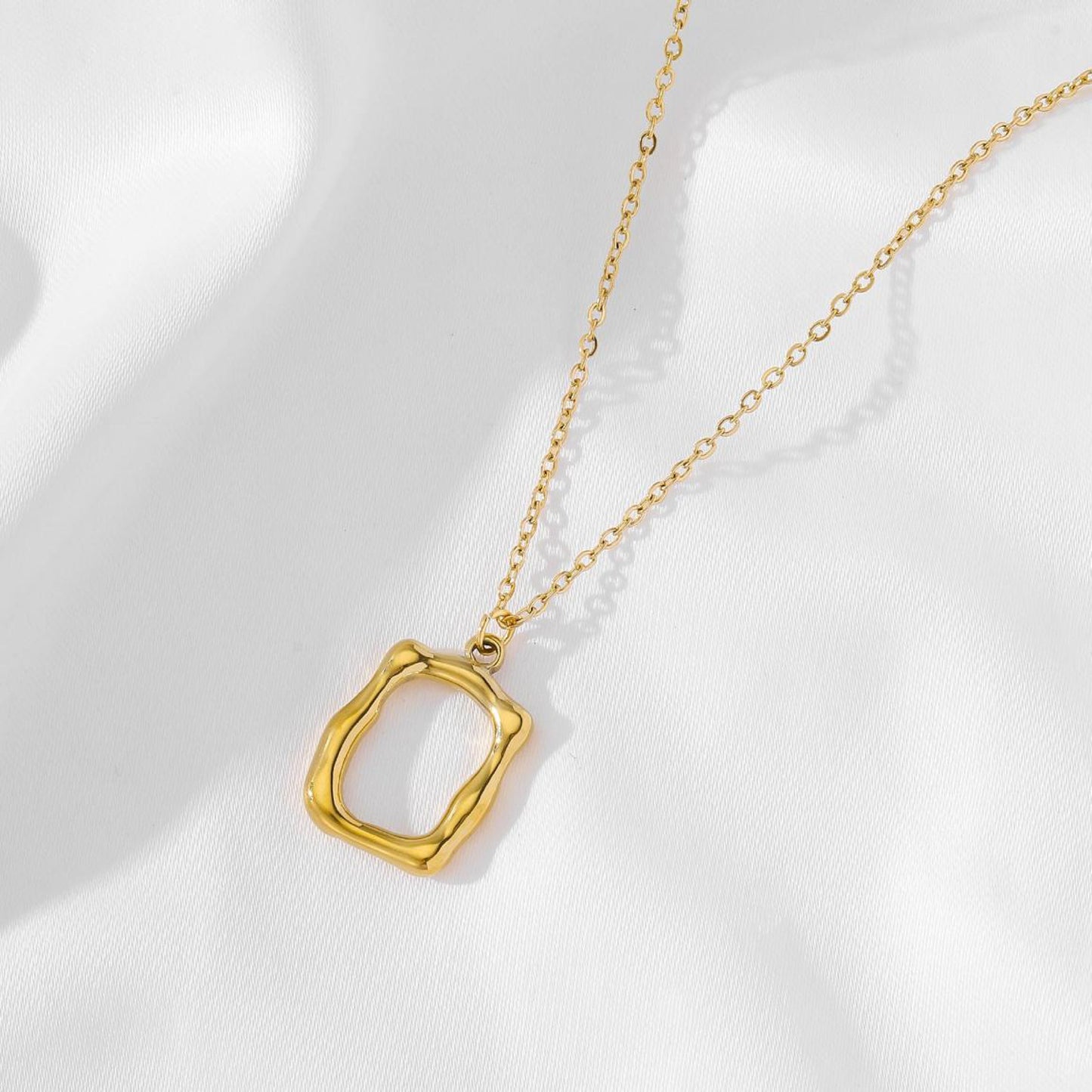 Collier Petit motif